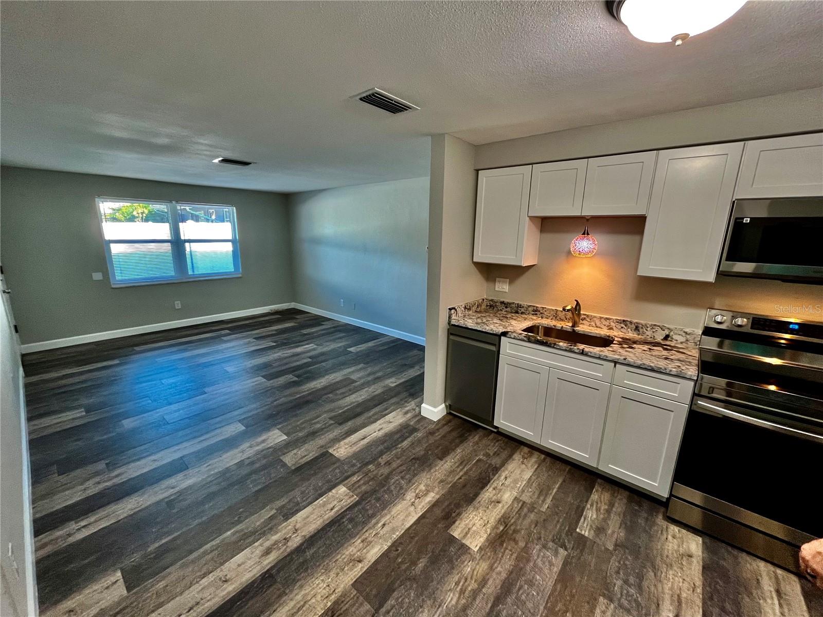 1180 IVA ST, CLEARWATER, FL, 33755