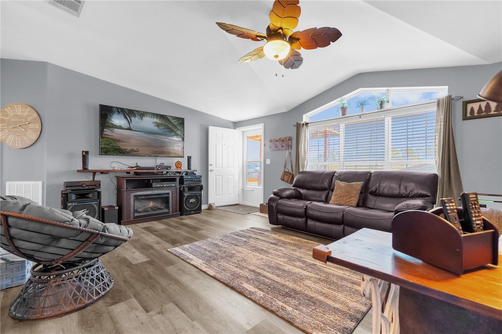 7684 DOVE MEADOW TRL, LAKELAND, FL, 33810