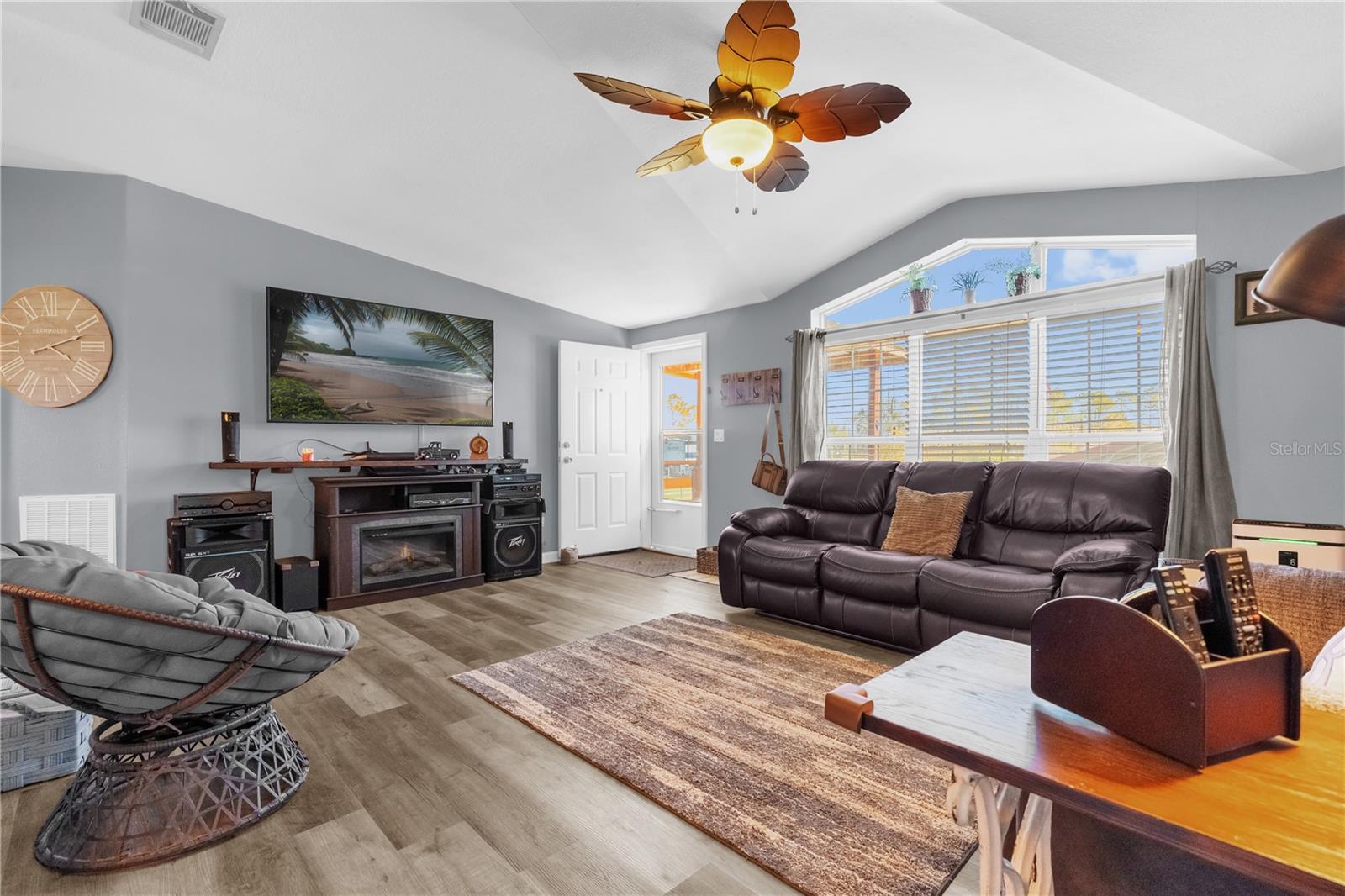 7684 DOVE MEADOW TRL, LAKELAND, FL, 33810