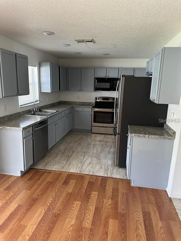 1136 EPSON OAKS WAY, ORLANDO, FL, 32837