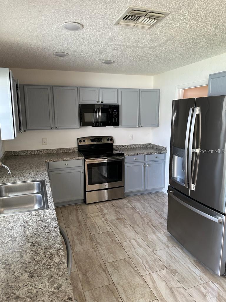 1136 EPSON OAKS WAY, ORLANDO, FL, 32837