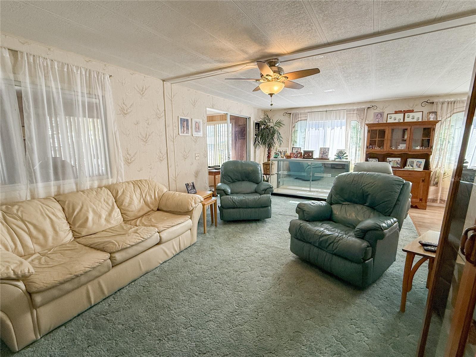 10265 ULMERTON RD #114, LARGO, FL, 33771