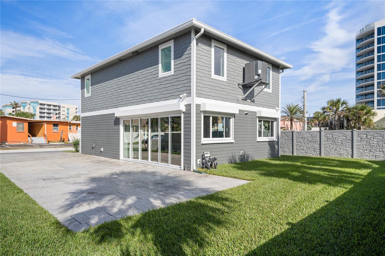 144 FRAZAR RD, DAYTONA BEACH, FL, 32118