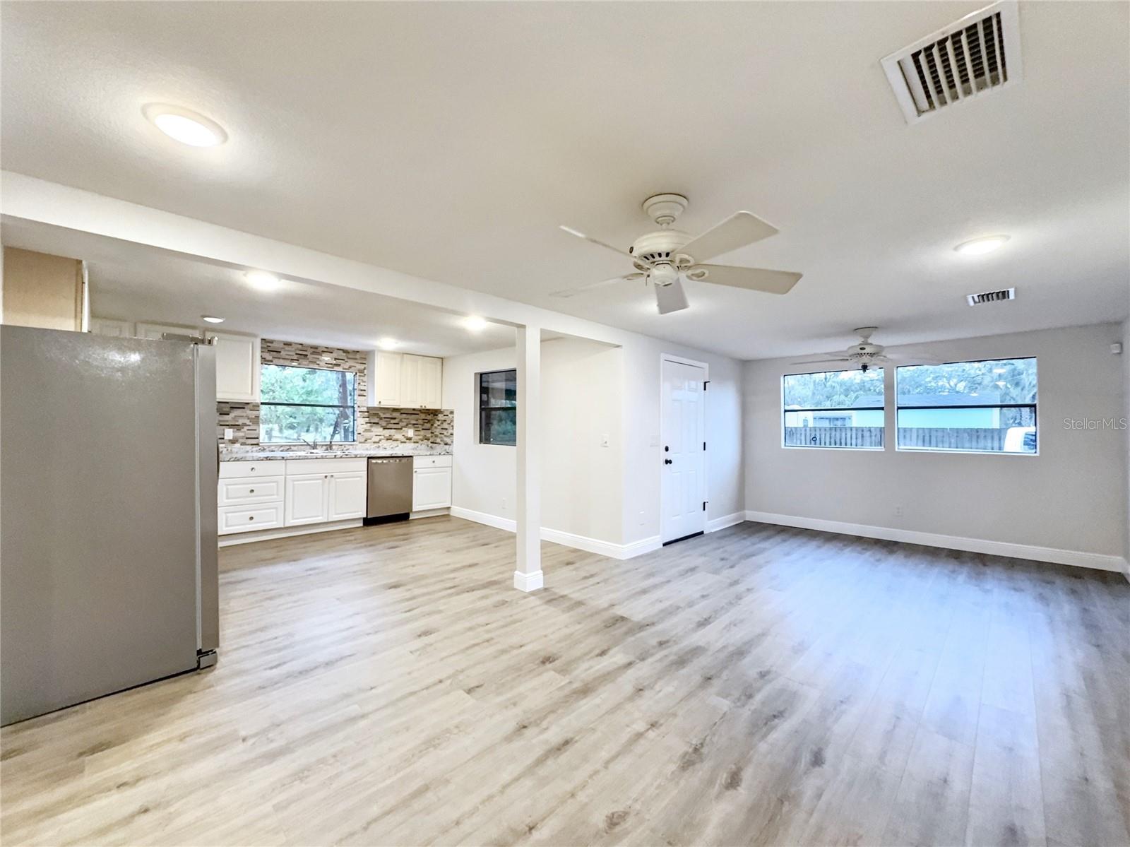 11201 BLENDALE DR, RIVERVIEW, FL, 33569