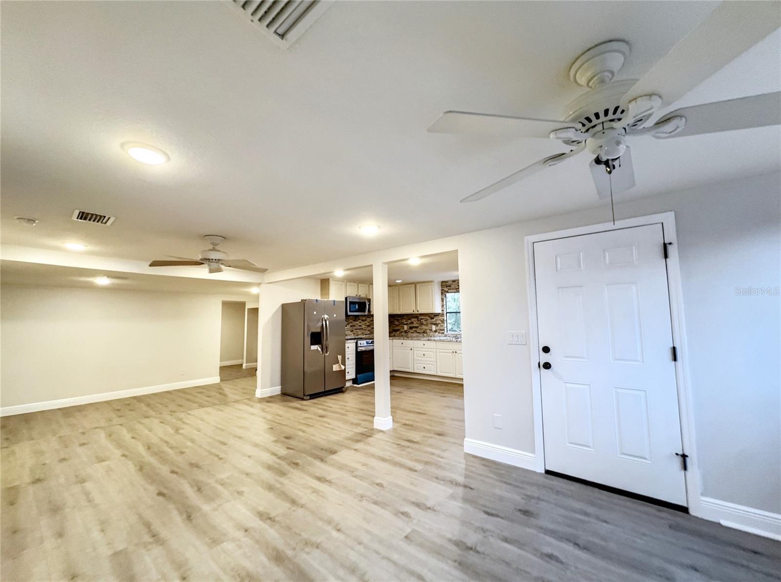 11201 BLENDALE DR, RIVERVIEW, FL, 33569