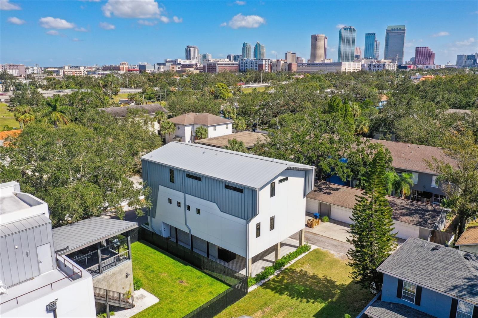 1312 W AZEELE ST #2, TAMPA, FL, 33606