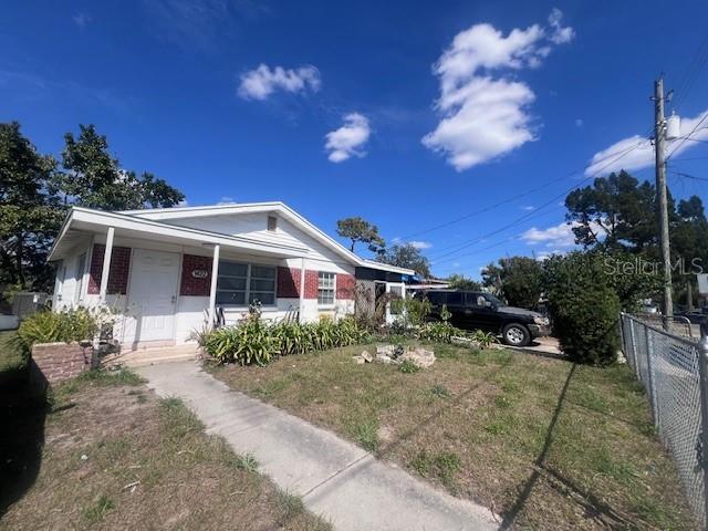 1422 E CHILKOOT AVE, TAMPA, FL, 33612