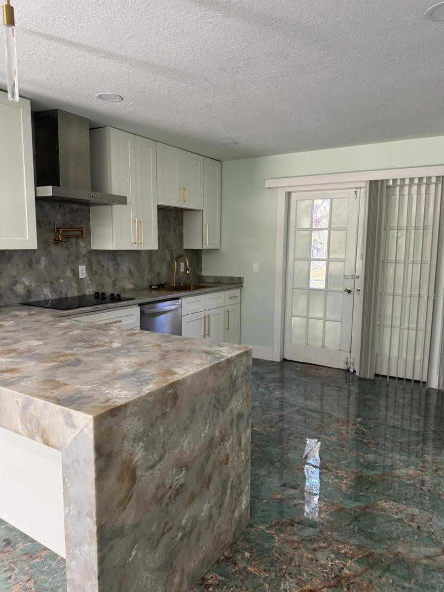 2119 KILMER LN, APOPKA, FL, 32703