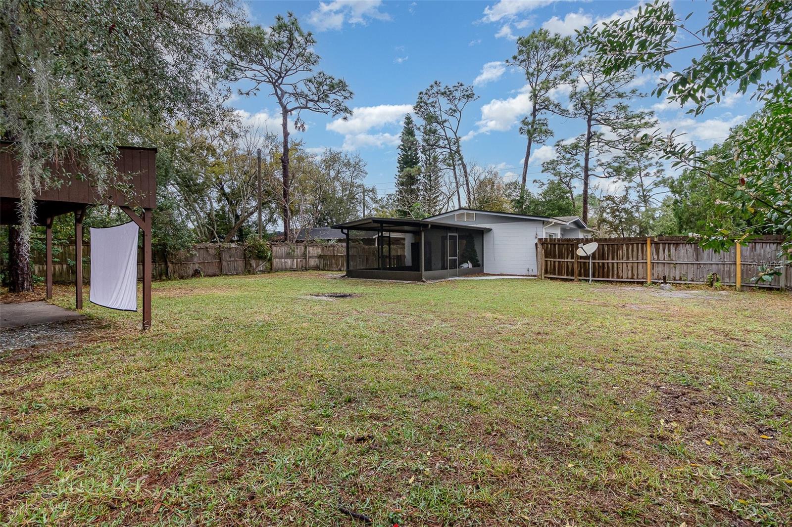 200 AVENUE C, CHULUOTA, FL, 32766