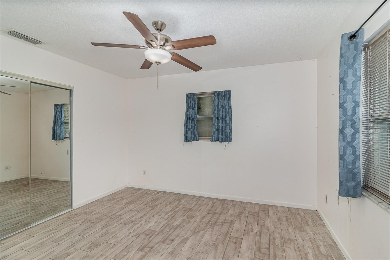 200 AVENUE C, CHULUOTA, FL, 32766