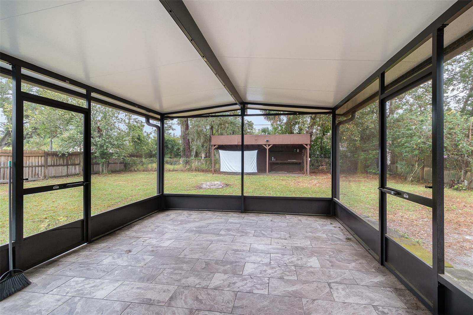 200 AVENUE C, CHULUOTA, FL, 32766