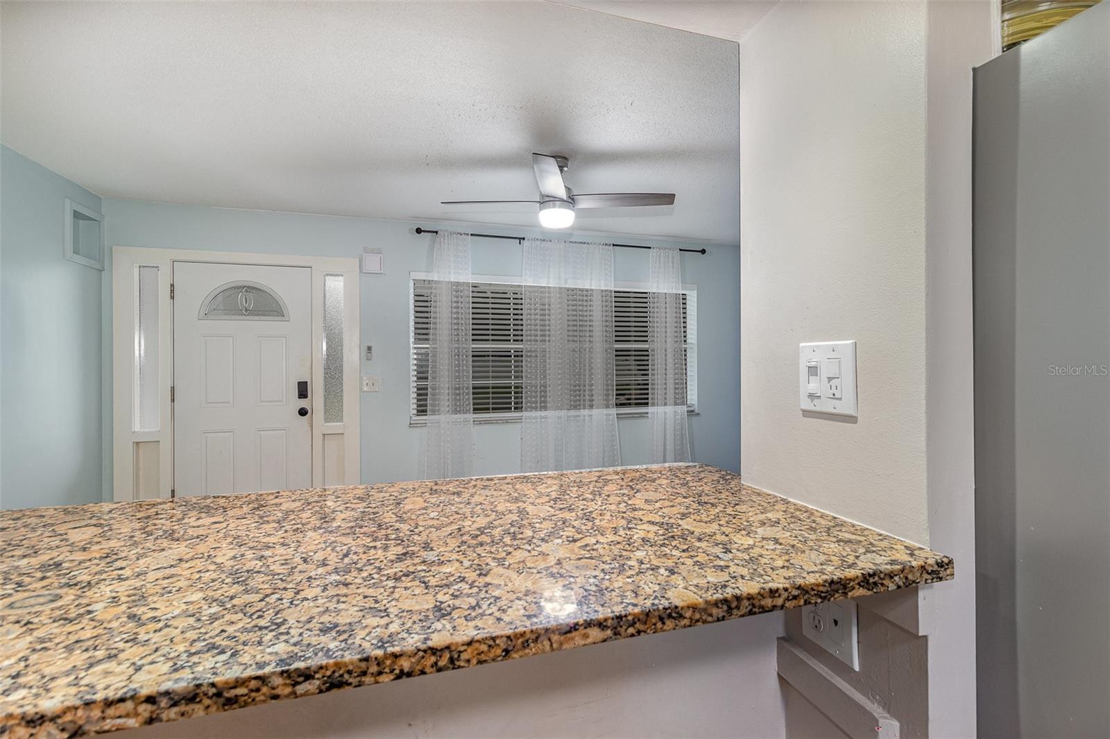 200 AVENUE C, CHULUOTA, FL, 32766