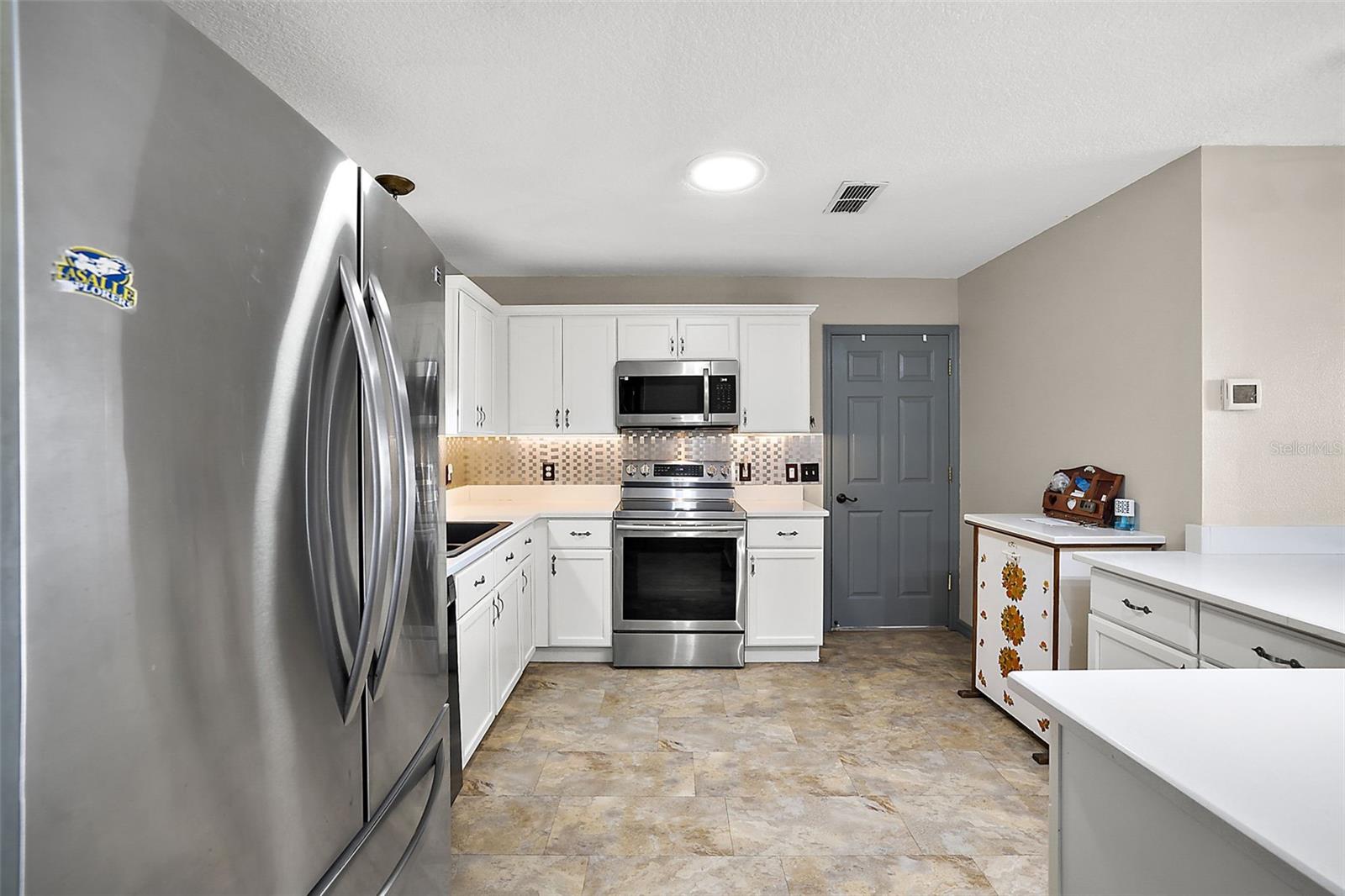 2541 PRIVADA DR, THE VILLAGES, FL, 32162