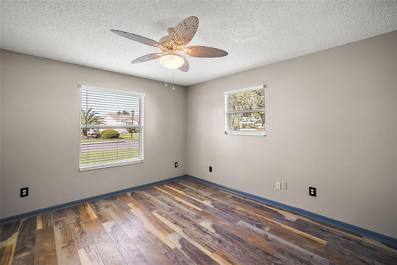 2541 PRIVADA DR, THE VILLAGES, FL, 32162