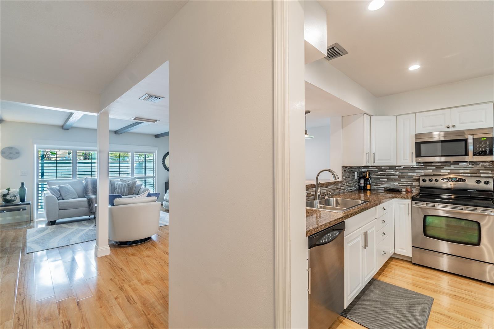2523 W TENNESSEE AVE, TAMPA, FL, 33629