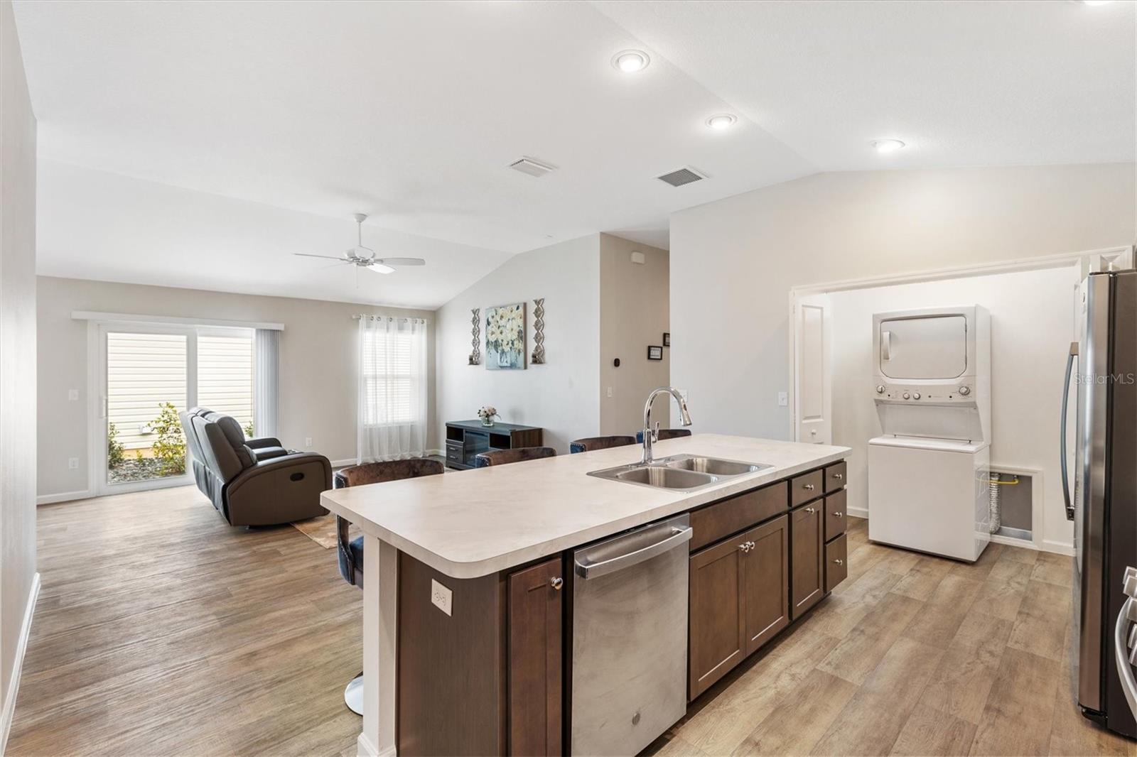 3320 DAVIS TER, THE VILLAGES, FL, 32163