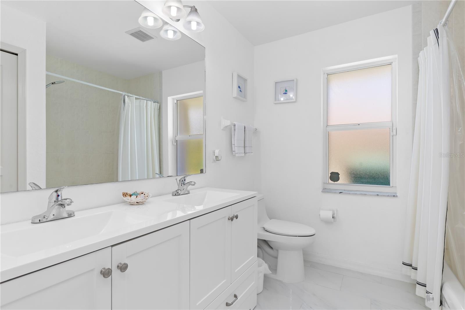 1041 HARBOUR DRAKE DR, PUNTA GORDA, FL, 33983