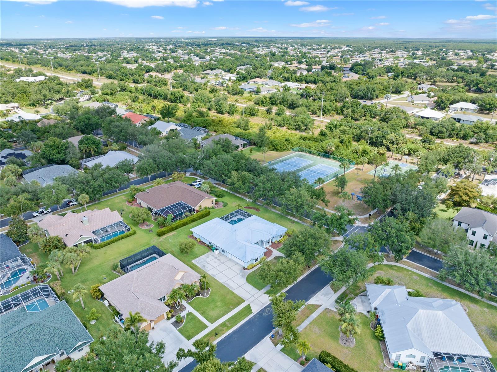 1041 HARBOUR DRAKE DR, PUNTA GORDA, FL, 33983