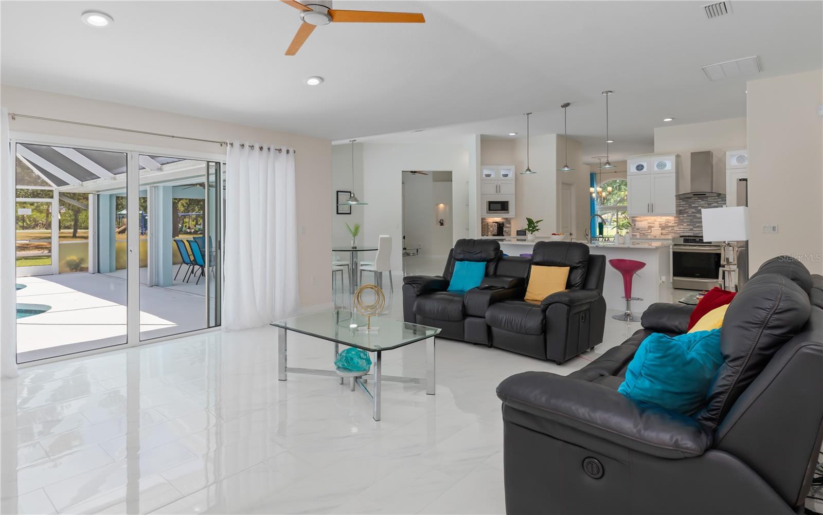 1041 HARBOUR DRAKE DR, PUNTA GORDA, FL, 33983