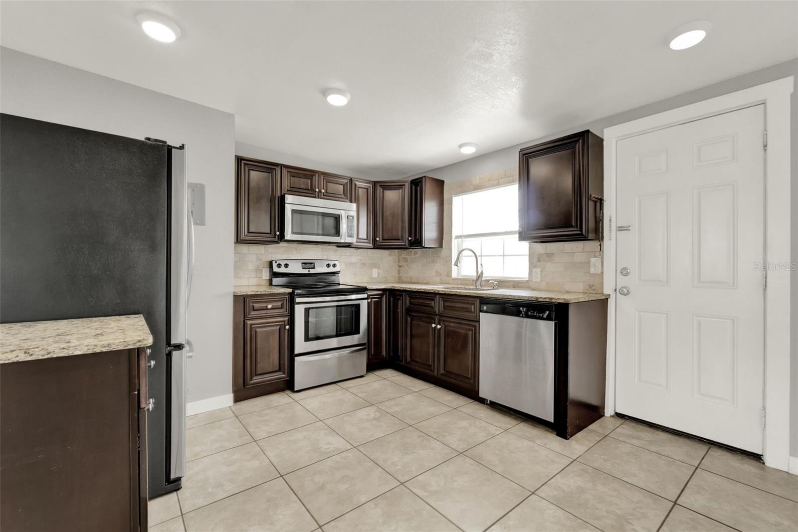 1622 DOLPHIN DR, ST CLOUD, FL, 34771