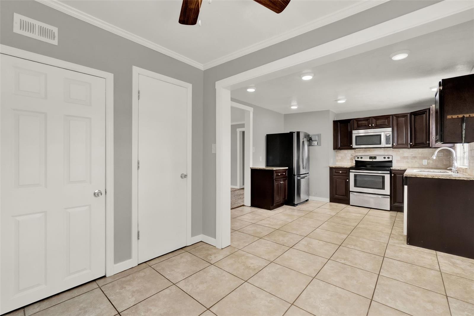 1622 DOLPHIN DR, ST CLOUD, FL, 34771