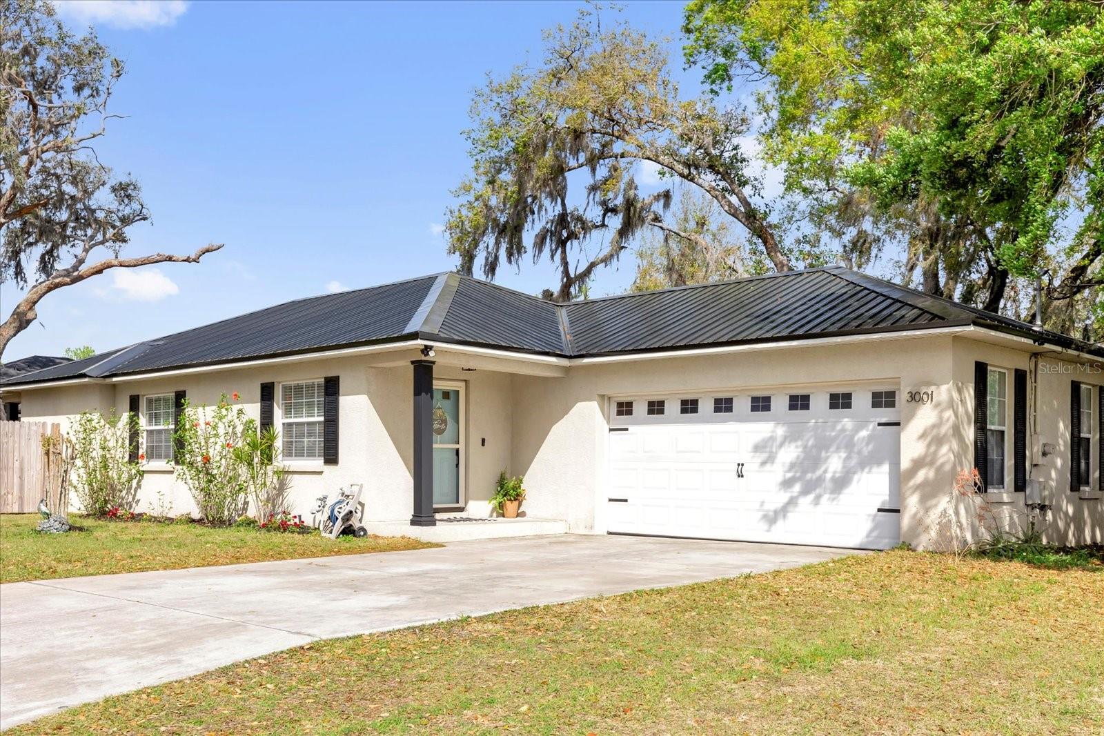 3001 PAUL BUCHMAN HWY, PLANT CITY, FL, 33563