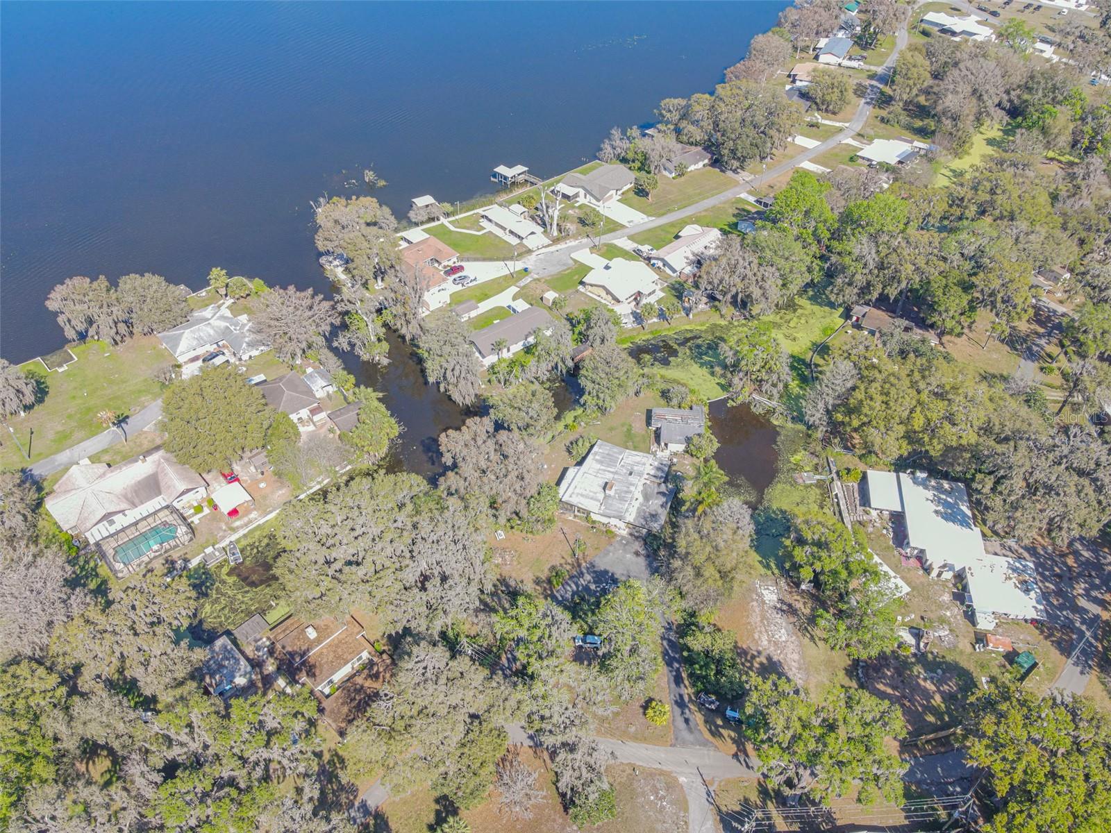 2439 CR 453, LAKE PANASOFFKEE, FL, 33538