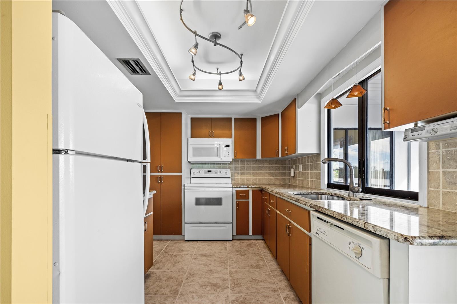 18422 ARAPAHOE CIR, PORT CHARLOTTE, FL, 33948