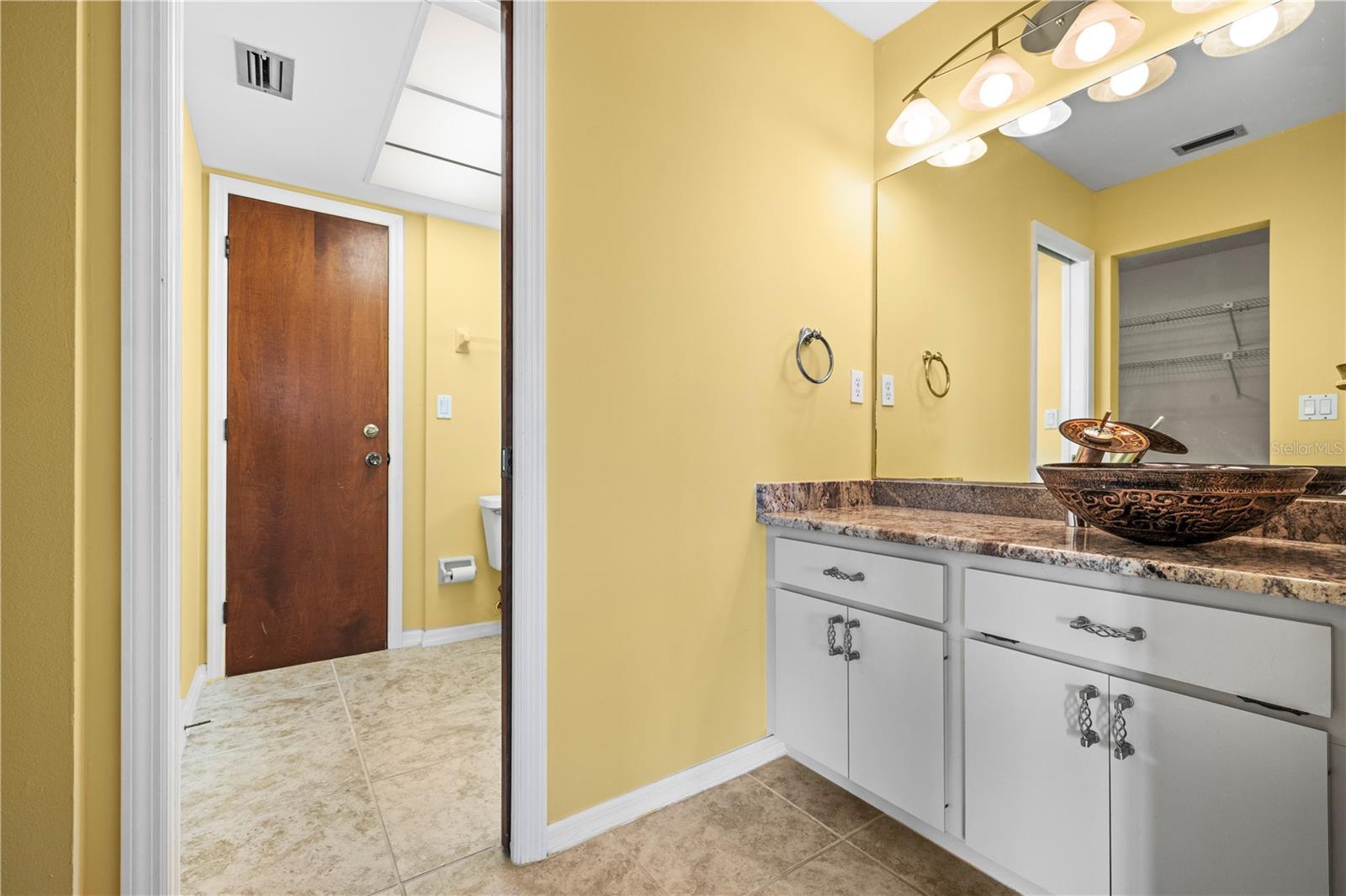 18422 ARAPAHOE CIR, PORT CHARLOTTE, FL, 33948