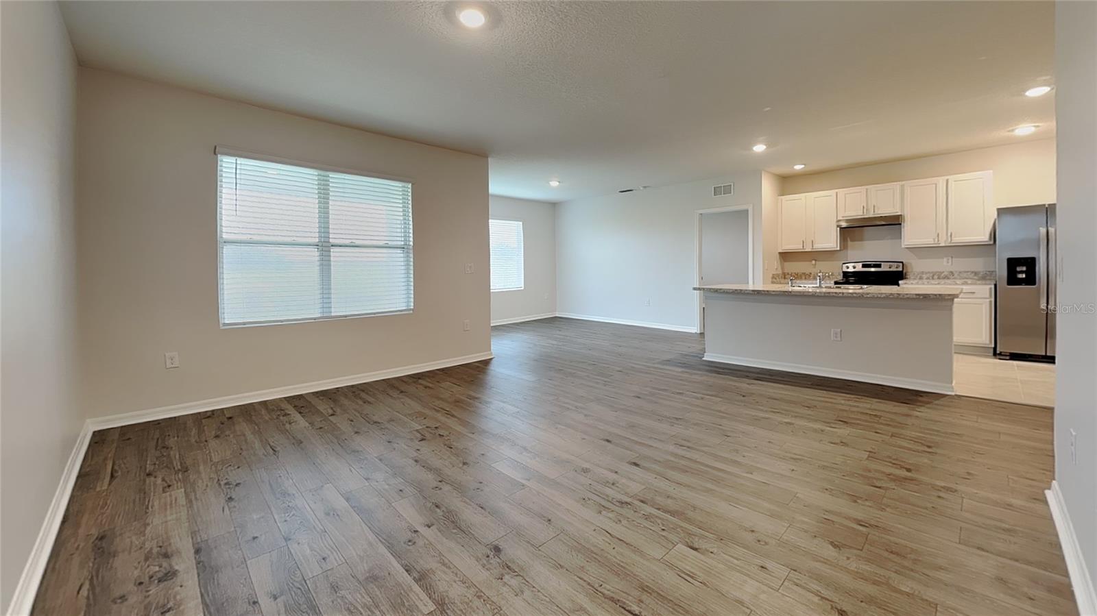 1040 CAMBRIDGE DRIVE, WINTER HAVEN, FL, 33881