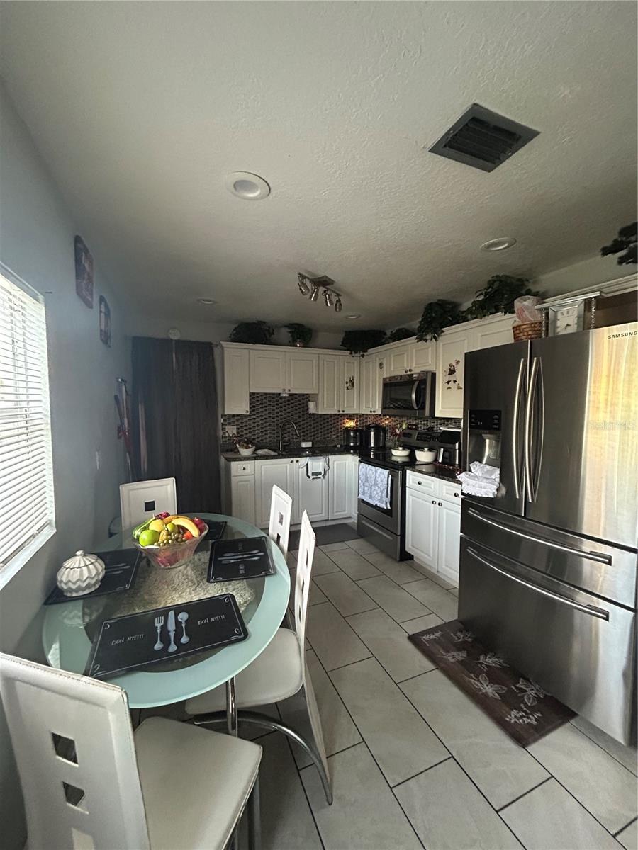 6820 LARMON ST, TAMPA, FL, 33634