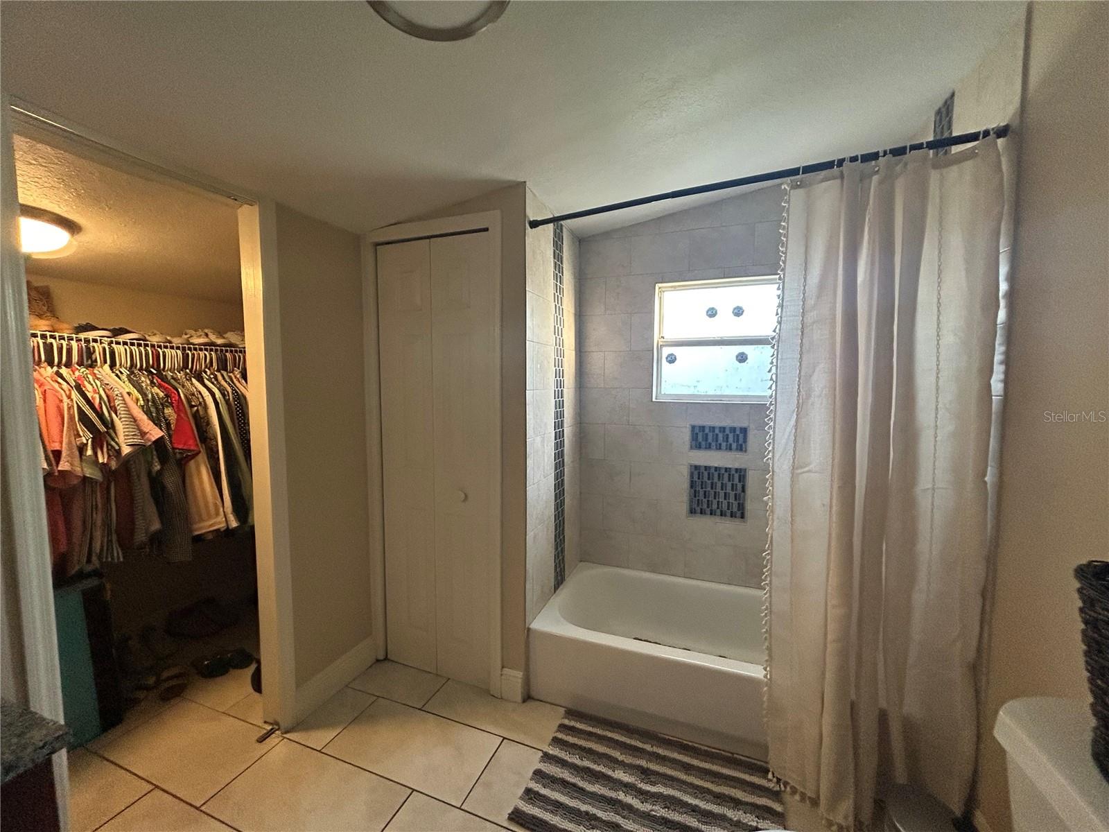 6820 LARMON ST, TAMPA, FL, 33634