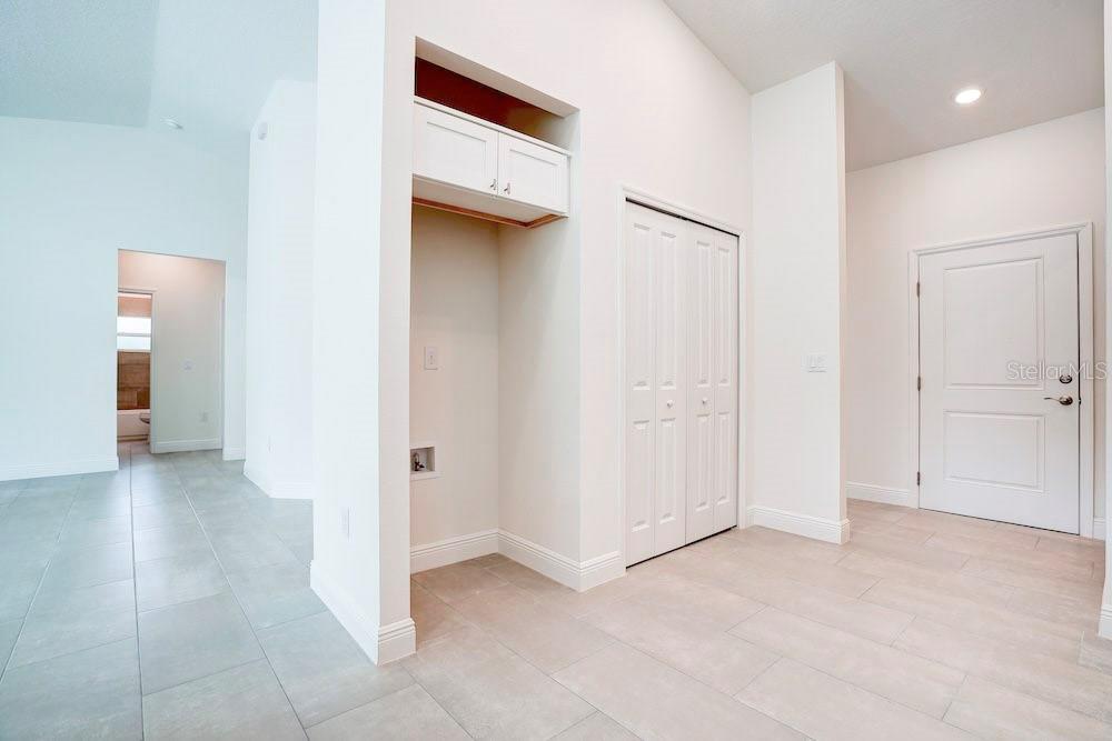 2033 10TH AVE, DELAND, FL, 32724