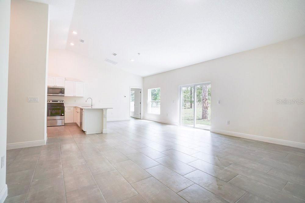 2033 10TH AVE, DELAND, FL, 32724