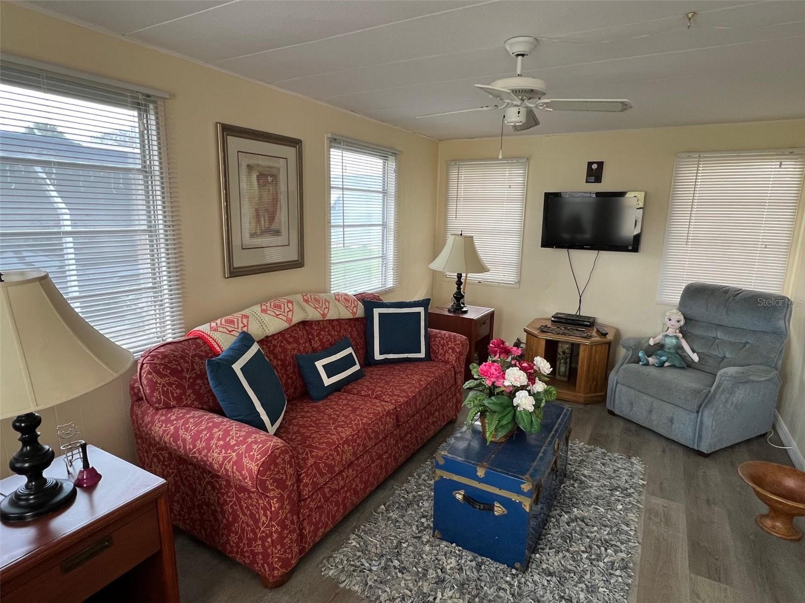 6 THATCH PALM ST E, LARGO, FL, 33770