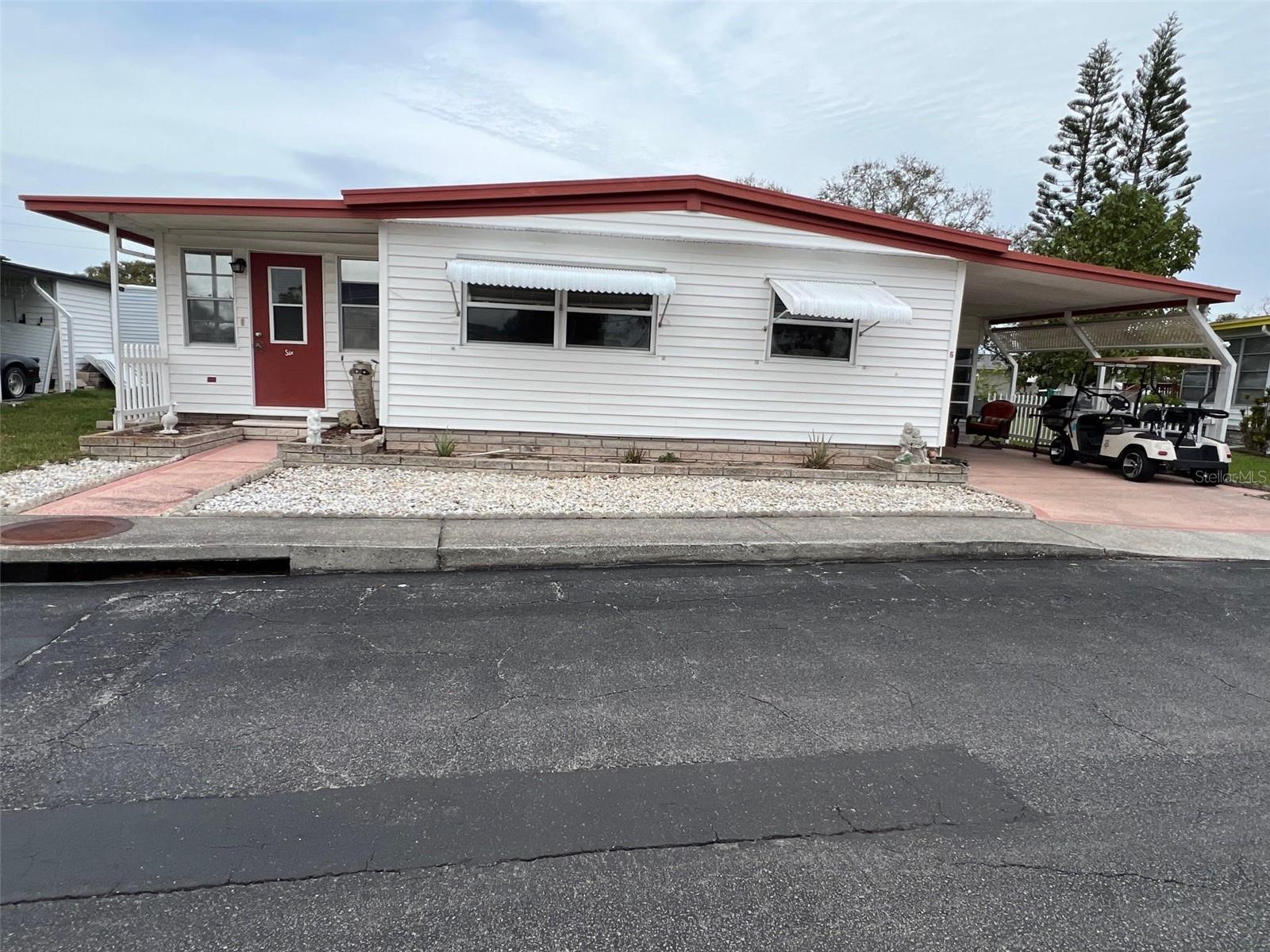 6 THATCH PALM ST E, LARGO, FL, 33770
