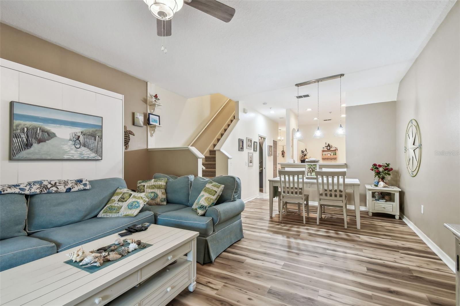 11162 KAPOK GRAND CIR, MADEIRA BEACH, FL, 33708