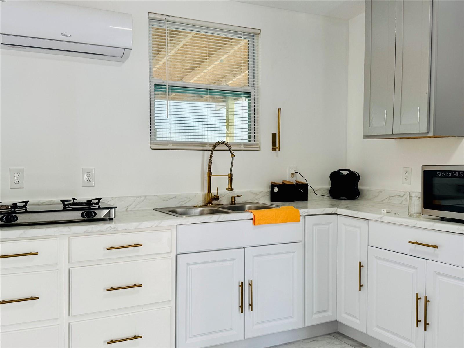 18304 CEDARHURST RD, ORLANDO, FL, 32820