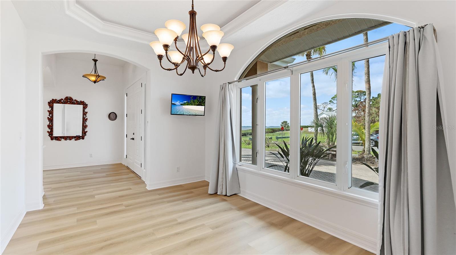 202 GAINES AVE, SARASOTA, FL, 34243