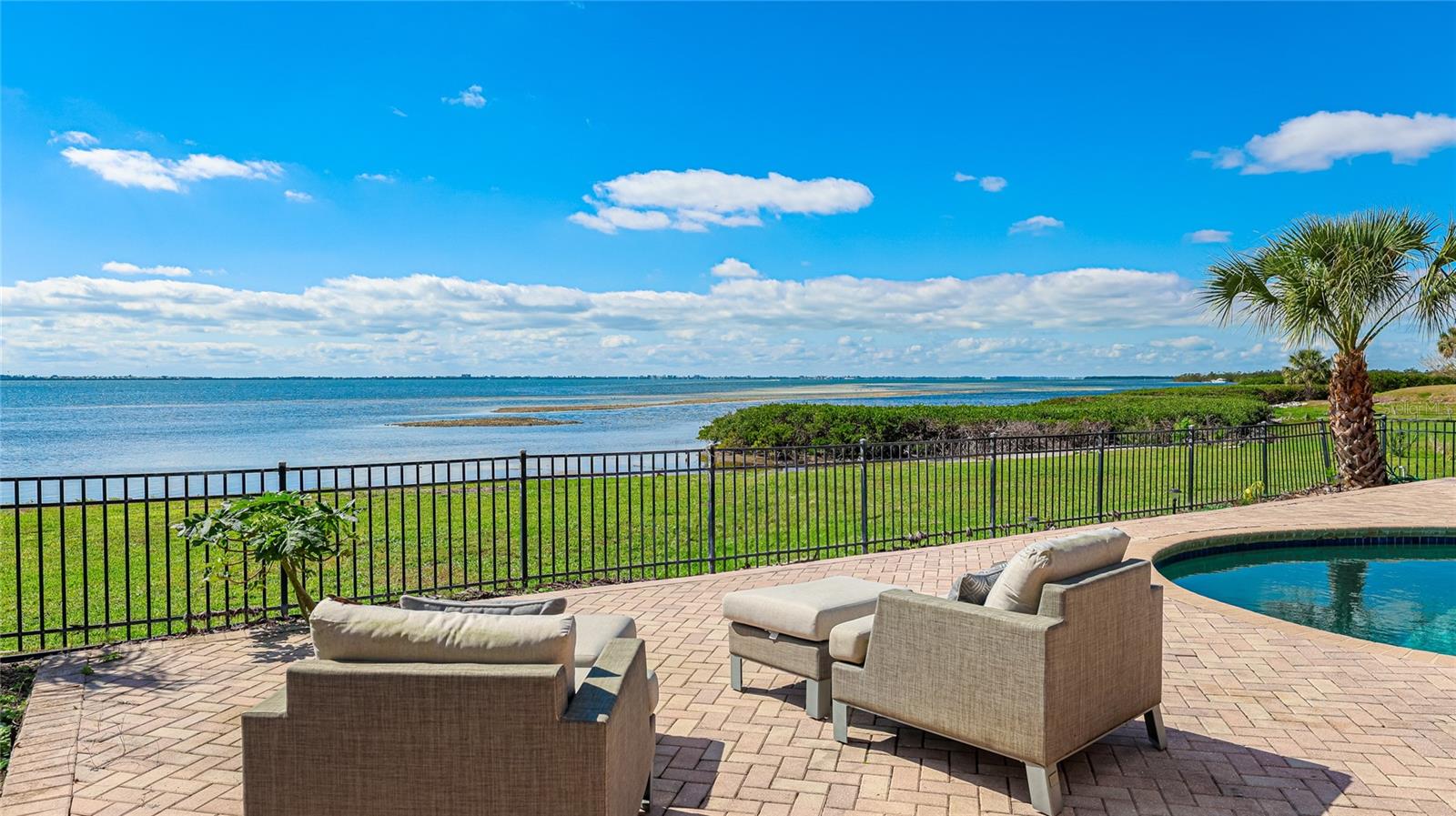 202 GAINES AVE, SARASOTA, FL, 34243