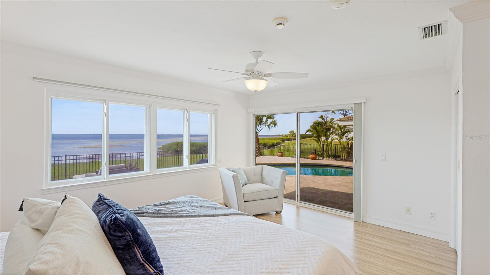 202 GAINES AVE, SARASOTA, FL, 34243