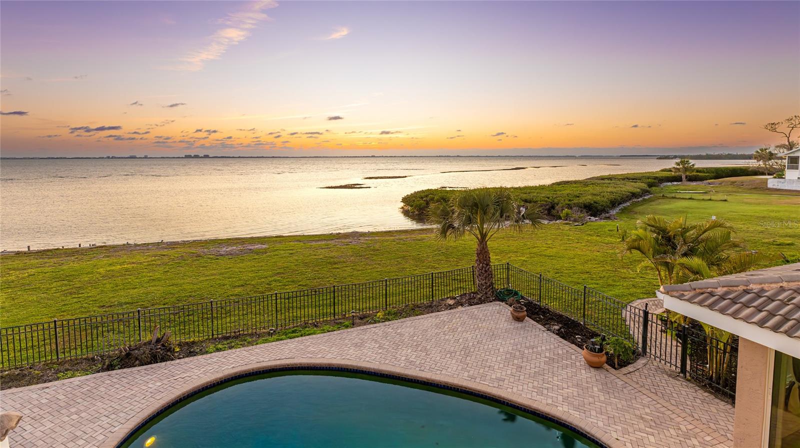 202 GAINES AVE, SARASOTA, FL, 34243