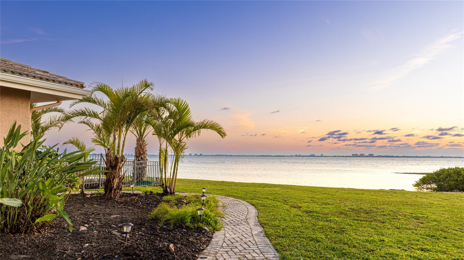 202 GAINES AVE, SARASOTA, FL, 34243