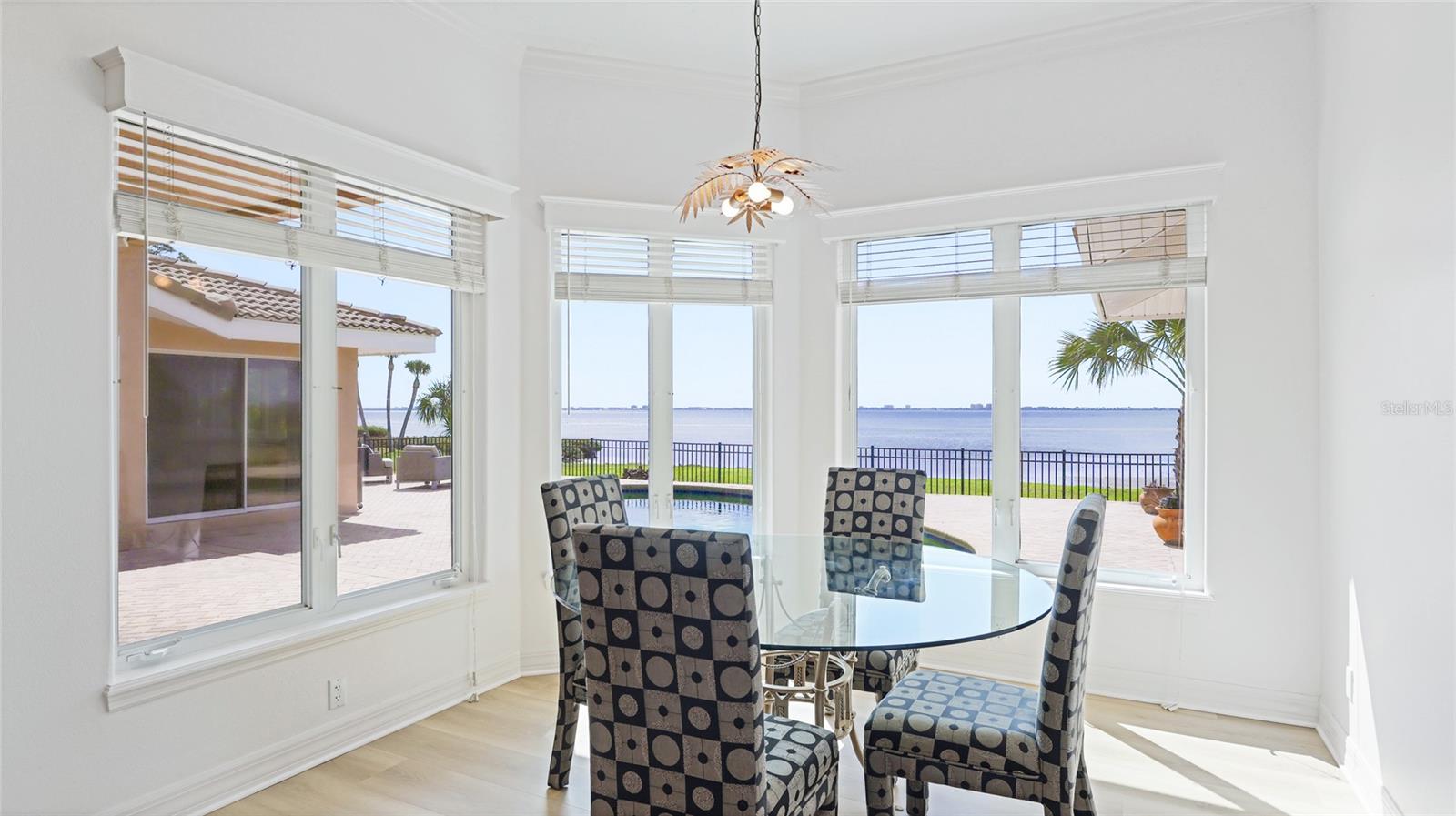 202 GAINES AVE, SARASOTA, FL, 34243