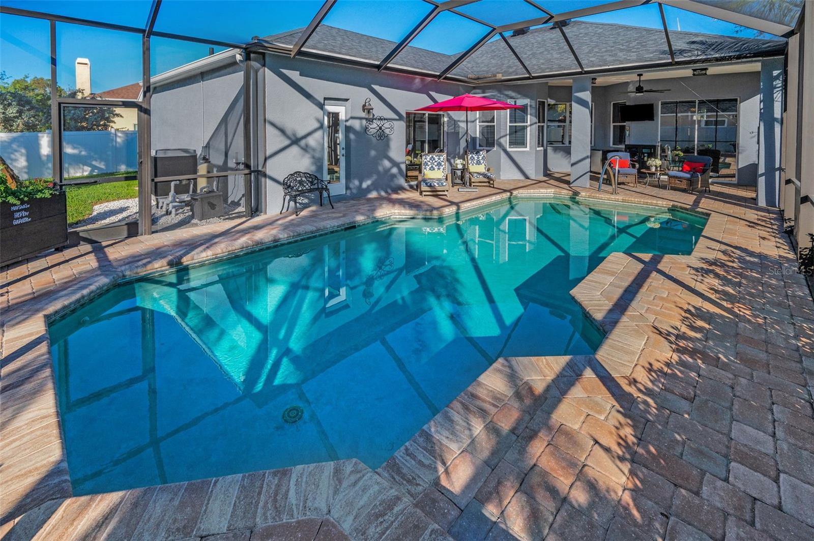 632 ADDISON DR NE, ST PETERSBURG, FL, 33716