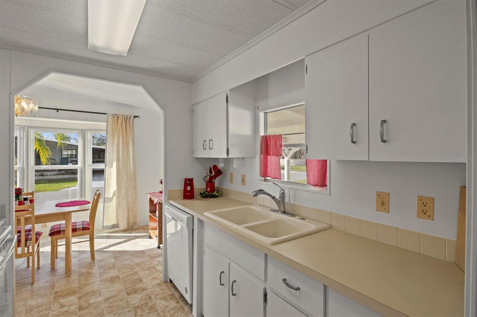 6475 PEPPERTREE PATH NE, WINTER HAVEN, FL, 33881