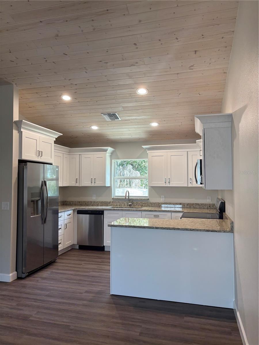 151 KNIGHT ST, MASCOTTE, FL, 34753