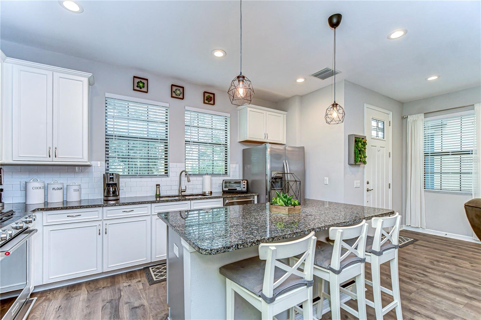 5703 COLONY GLEN RD, LITHIA, FL, 33547