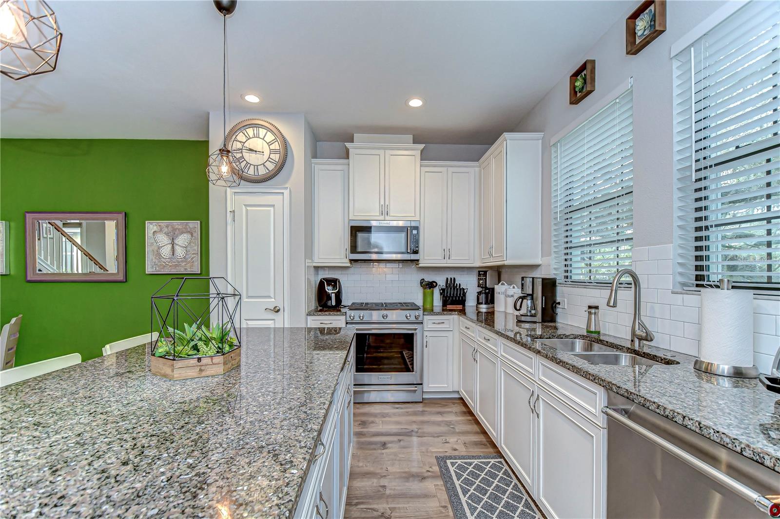 5703 COLONY GLEN RD, LITHIA, FL, 33547