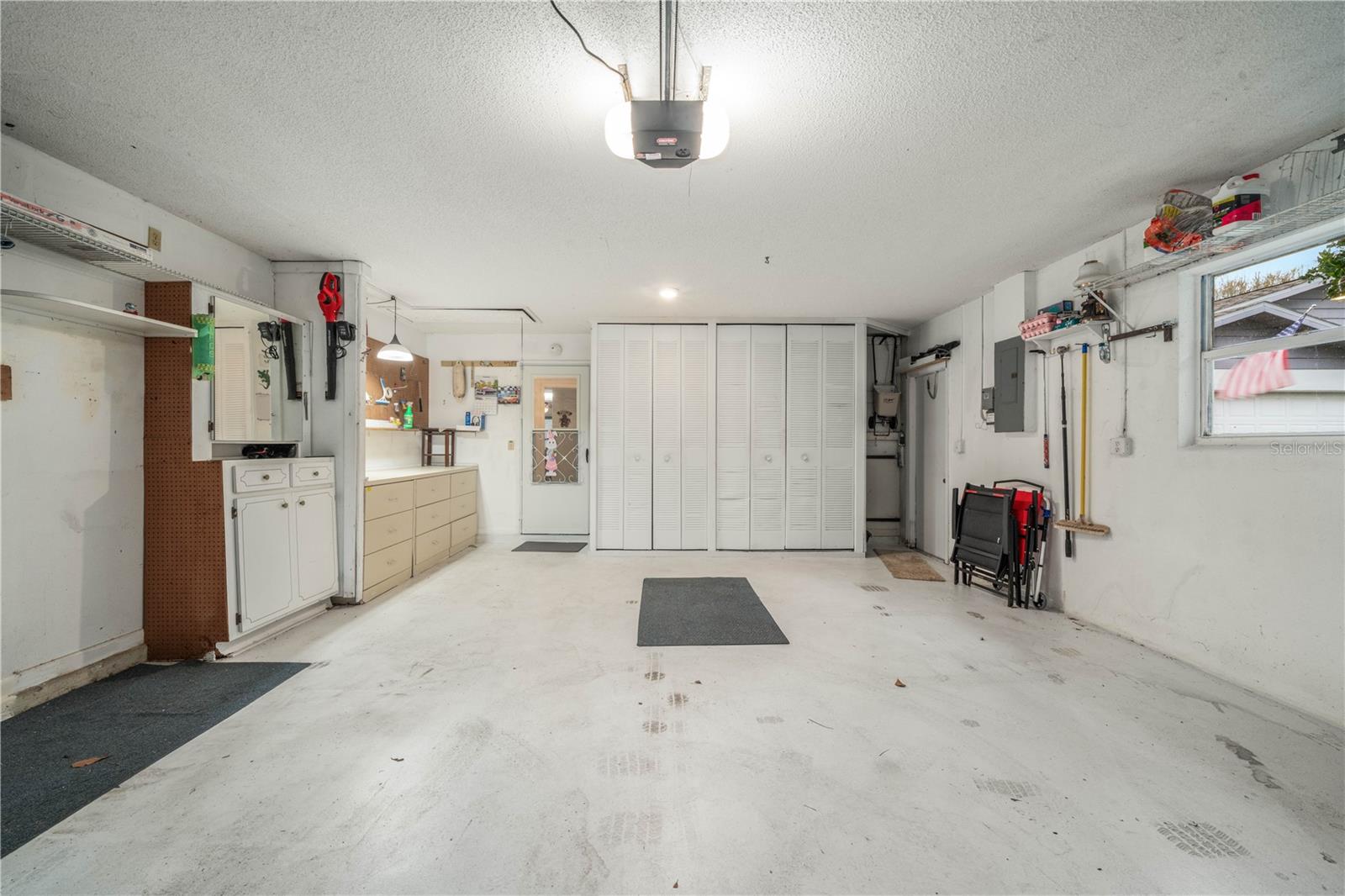 2407 PAR RD, SEBRING, FL, 33872